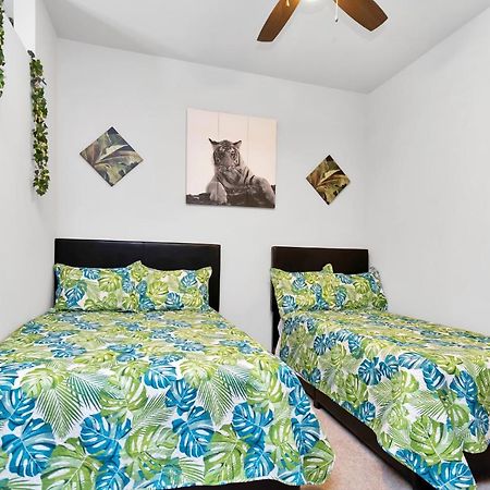 Downtown Hou 1Br Rental Car Available!! Pool Wifi Houston Extérieur photo